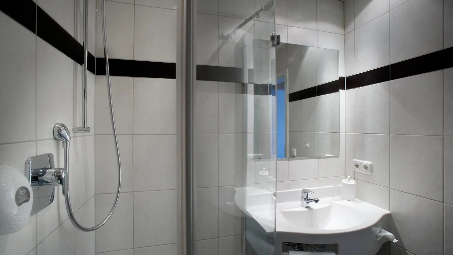 Boardinghouse Wadenspanner Altdorf  Germany