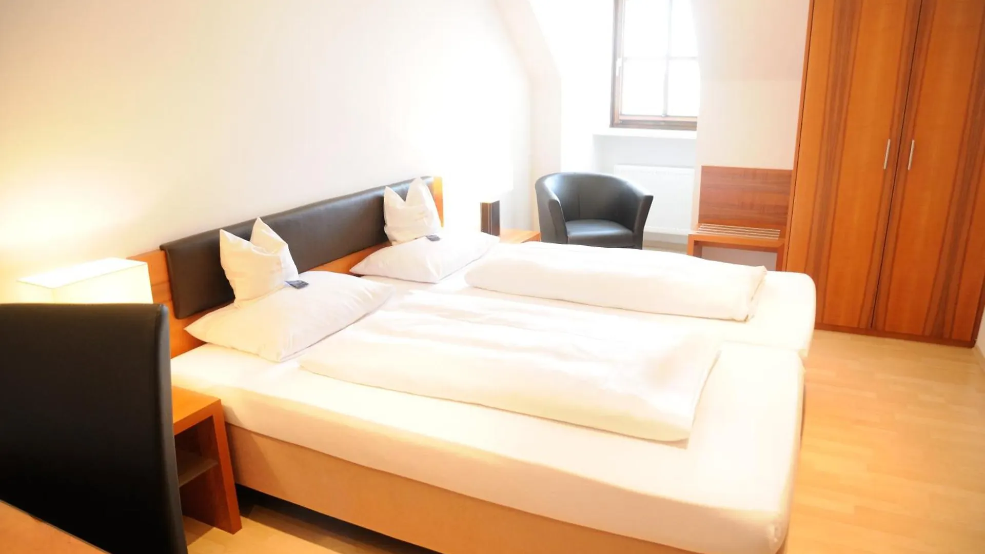 Boardinghouse Wadenspanner Altdorf