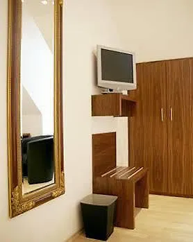 Boardinghouse Wadenspanner Altdorf