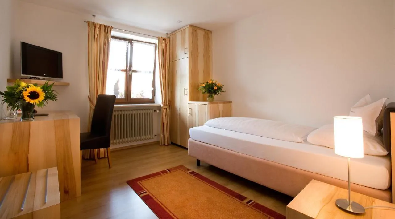 Guest house Boardinghouse Wadenspanner Altdorf