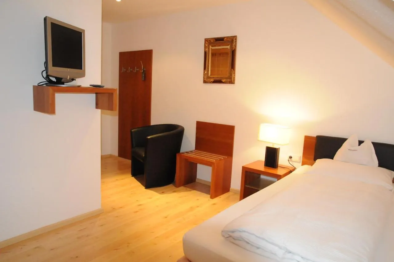 Guest house Boardinghouse Wadenspanner Altdorf